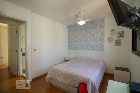 Apartamento à venda com 66m², 2 quartos e 2 vagasQuarto 