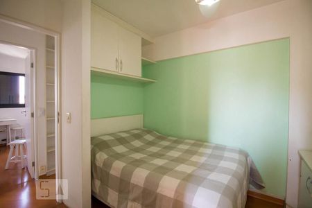 Suíte de apartamento à venda com 2 quartos, 66m² em Vila Gumercindo, São Paulo