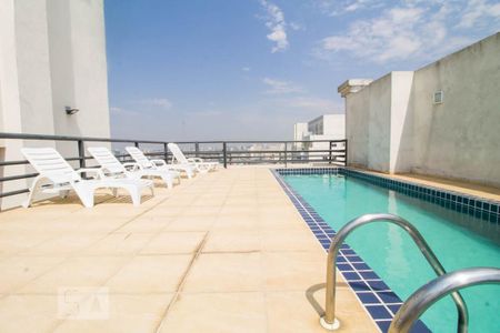 Apartamento à venda com 66m², 2 quartos e 2 vagasÁrea comum - Piscina