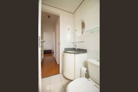 Apartamento à venda com 66m², 2 quartos e 2 vagasBanheiro 