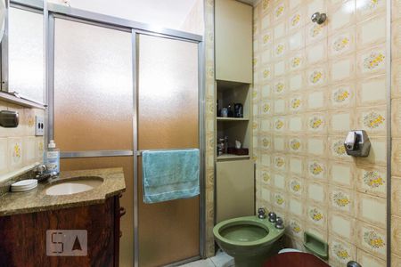 Banheiro de apartamento à venda com 3 quartos, 120m² em Tucuruvi, São Paulo