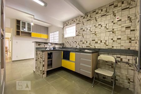 Casa para alugar com 78m², 2 quartos e sem vaga Casa para alugar com 78m², 2 quartos e sem vagaCozinha