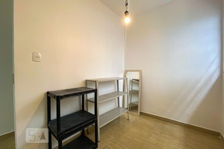 Quarto 1 de casa para alugar com 2 quartos, 78m² em Ramos, Rio de Janeiro