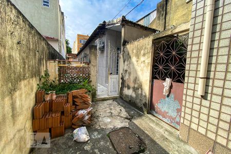 Casa para alugar com 78m², 2 quartos e sem vaga Casa para alugar com 78m², 2 quartos e sem vagaAcesso ao imóvel