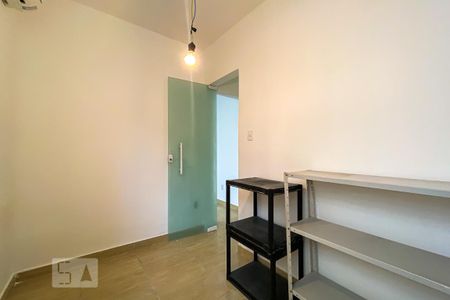 Quarto 1 de casa para alugar com 2 quartos, 78m² em Ramos, Rio de Janeiro