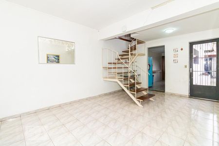 Sala de Jantar de casa à venda com 4 quartos, 330m² em Vila Gustavo, São Paulo