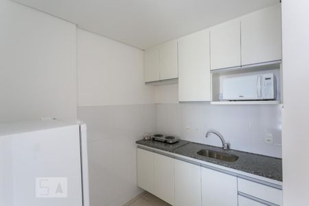 Studio para alugar com 30m², 1 quarto e sem vaga Studio para alugar com 30m², 1 quarto e sem vagaCozinha