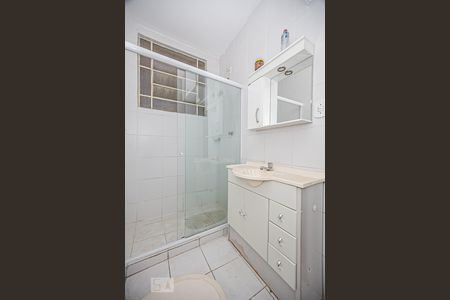 Banheiro Social de apartamento à venda com 1 quarto, 36m² em Centro, Niterói