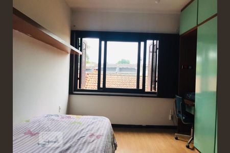 Quarto de casa à venda com 5 quartos, 316m² em Vila Assunção, Porto Alegre