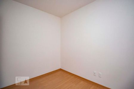 Quarto 1 de apartamento para alugar com 2 quartos, 40m² em Protásio Alves, Porto Alegre