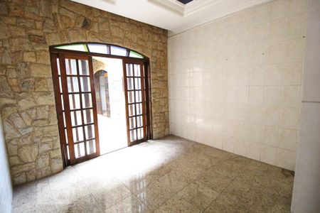 Sala de Jantar de casa à venda com 3 quartos, 200m² em Vila Libanesa, São Paulo