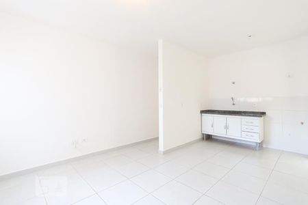 Sala e Cozinha de apartamento para alugar com 1 quarto, 50m² em Vila Pauliceia, São Paulo