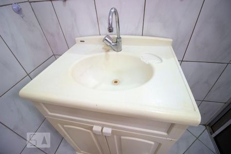 Banheiro - Torneira de kitnet/studio para alugar com 1 quarto, 35m² em Cidade Santos Dumont, Jundiaí