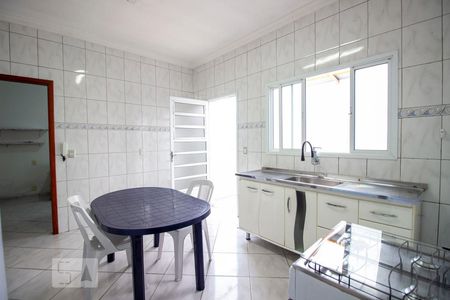 Cozinha de kitnet/studio para alugar com 1 quarto, 35m² em Cidade Santos Dumont, Jundiaí
