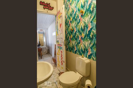 Casa à venda com 220m², 4 quartos e 3 vagasBanheiro 3