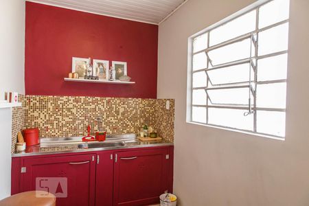 Casa à venda com 220m², 4 quartos e 3 vagasStudio