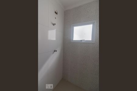 Casa à venda com 180m², 3 quartos e 5 vagasBanheiro