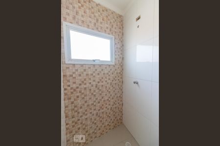 Casa à venda com 180m², 3 quartos e 5 vagasBanheiro da suíte