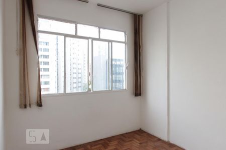 Quarto 1 de apartamento para alugar com 2 quartos, 56m² em Centro, Belo Horizonte
