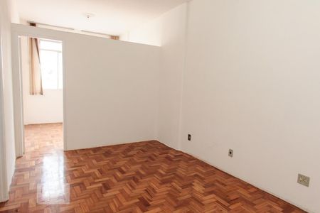 Sala de apartamento para alugar com 2 quartos, 56m² em Centro, Belo Horizonte