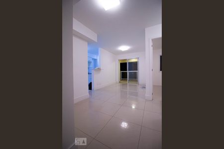 Sala de apartamento à venda com 2 quartos, 72m² em Recreio dos Bandeirantes, Rio de Janeiro