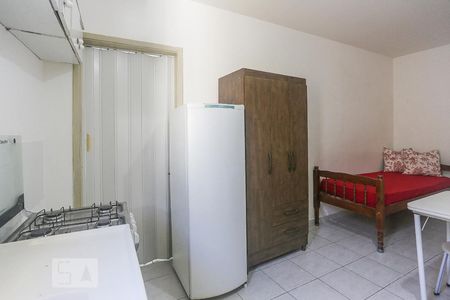 Studio de kitnet/studio para alugar com 1 quarto, 13m² em Vila Gomes, São Paulo