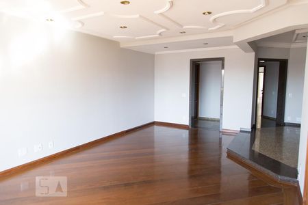 Sala de apartamento à venda com 3 quartos, 200m² em Tatuapé, São Paulo