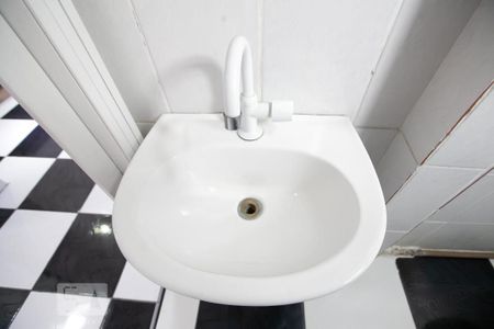 Studio para alugar com 28m², 1 quarto e sem vagaDetalhe banheiro