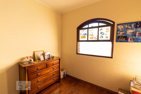 Casa à venda com 270m², 4 quartos e 3 vagasQuarto 2