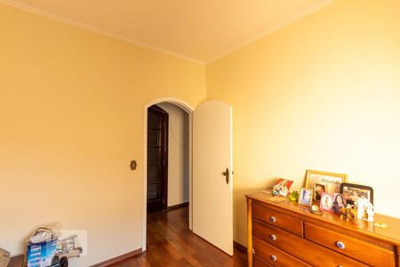 Casa à venda com 270m², 4 quartos e 3 vagasQuarto 2