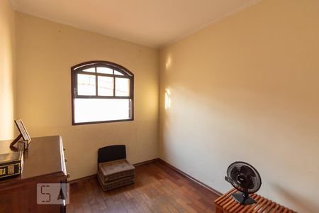 Casa à venda com 270m², 4 quartos e 3 vagasQuarto 1