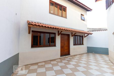 Casa à venda com 270m², 4 quartos e 3 vagasÁrea Externa