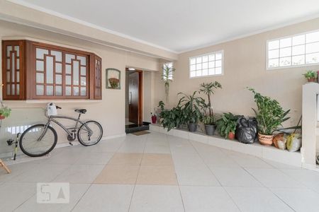 Casa à venda com 160m², 3 quartos e 2 vagasGaragem
