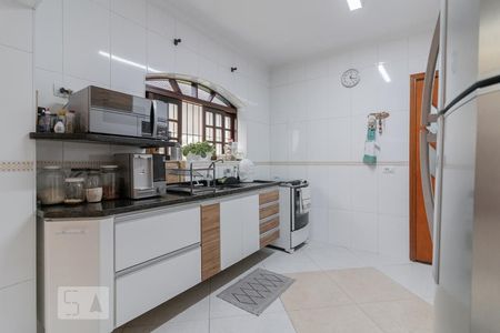 Casa à venda com 160m², 3 quartos e 2 vagasCozinha
