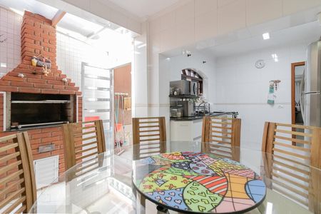 Casa à venda com 160m², 3 quartos e 2 vagasCozinha
