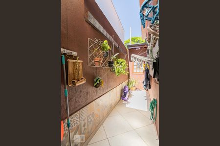 Casa à venda com 160m², 3 quartos e 2 vagasVaral/Quintal