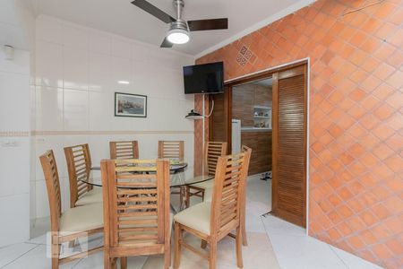 Casa à venda com 160m², 3 quartos e 2 vagasCozinha