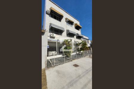 Apartamento à venda com 110m², 3 quartos e 4 vagasFachada