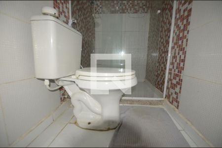 Apartamento à venda com 110m², 3 quartos e 4 vagasBanheiro da Suite 1