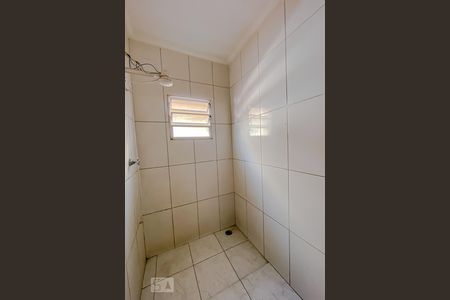 Banheiro de casa para alugar com 1 quarto, 30m² em Quarta Parada, São Paulo