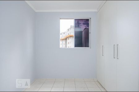 Apartamento à venda com 65m², 3 quartos e 1 vagaQuarto 2
