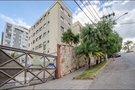 Apartamento à venda com 65m², 3 quartos e 1 vagaFachada