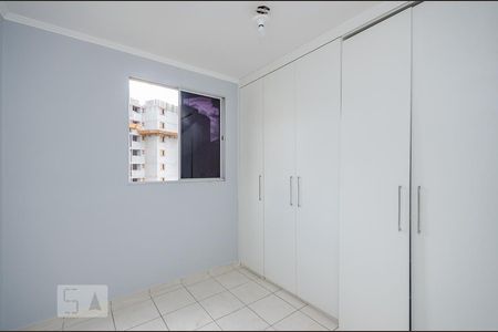 Apartamento à venda com 65m², 3 quartos e 1 vagaQuarto 2