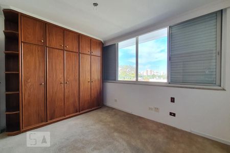 Suíte 1 de casa à venda com 4 quartos, 400m² em Vila Mariana, São Paulo