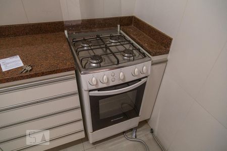 Apartamento para alugar com 100m², 3 quartos e 1 vaga Apartamento para alugar com 100m², 3 quartos e 1 vagaFogão