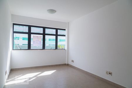 Sala de apartamento para alugar com 3 quartos, 100m² em Funcionários, Belo Horizonte