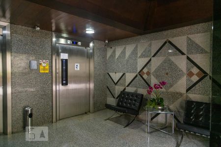 Apartamento para alugar com 100m², 3 quartos e 1 vaga Apartamento para alugar com 100m², 3 quartos e 1 vagaHall de Entrada