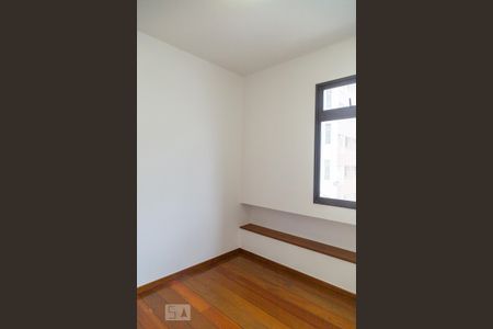 Apartamento para alugar com 100m², 3 quartos e 1 vaga Apartamento para alugar com 100m², 3 quartos e 1 vagaQuarto 2