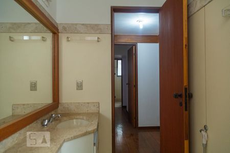 Apartamento para alugar com 100m², 3 quartos e 1 vaga Apartamento para alugar com 100m², 3 quartos e 1 vagaBanheiro Social