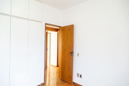 Apartamento para alugar com 100m², 3 quartos e 1 vaga Apartamento para alugar com 100m², 3 quartos e 1 vagaQuarto 2